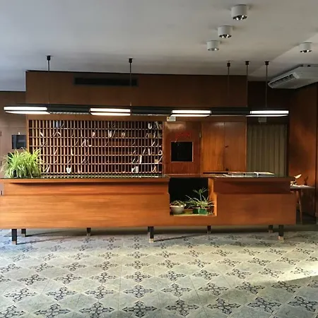 A Due Passi Dal Vittoriale Degli Italiani Apartment *