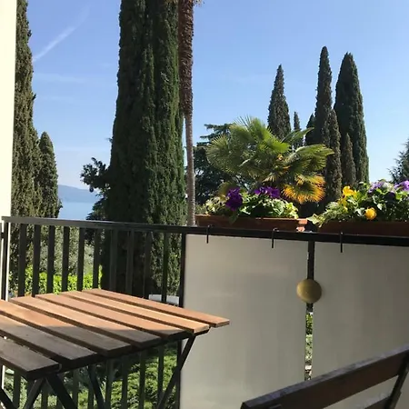 Apartment A Due Passi Dal Vittoriale Degli Italiani Gardone Riviera