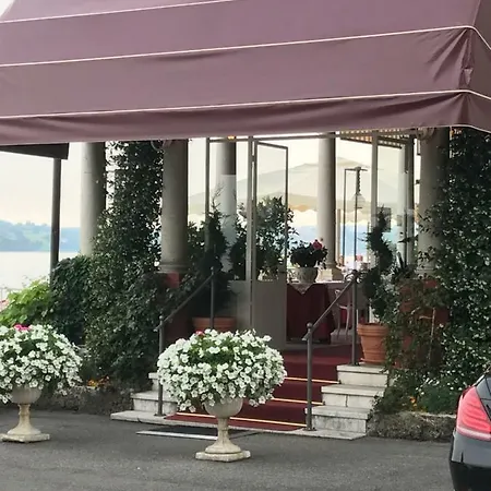 A Due Passi Dal Vittoriale Degli Italiani Apartment