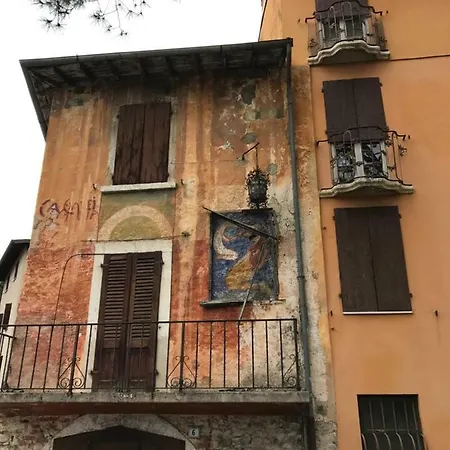 Apartman A Due Passi Dal Vittoriale Degli Italiani